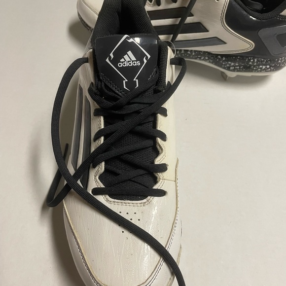 Adidas power alley 2.0 baseball  cleats - Picture 3 of 8